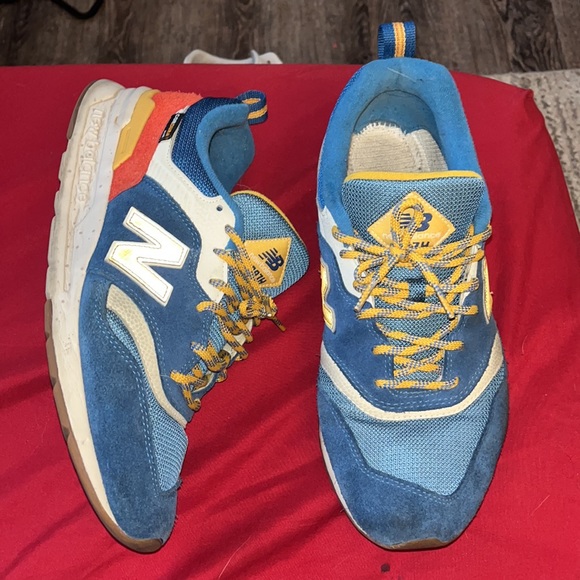 New Balance 997H - Picture 2 of 3